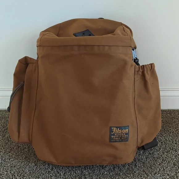 Filson Field Pack Backpack - Whiskey - Picture 2 of 8